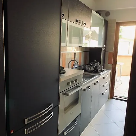 House 14b -